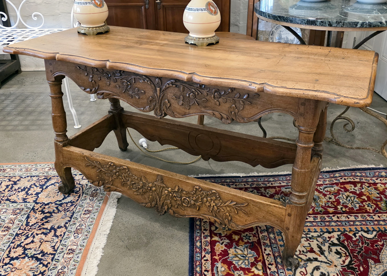 A French Panetière Table